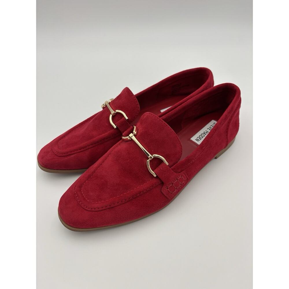 Steve Madden Suede Loafers Bright Red Size 9 Gold Horsebit Flats - Picture 4 of 16